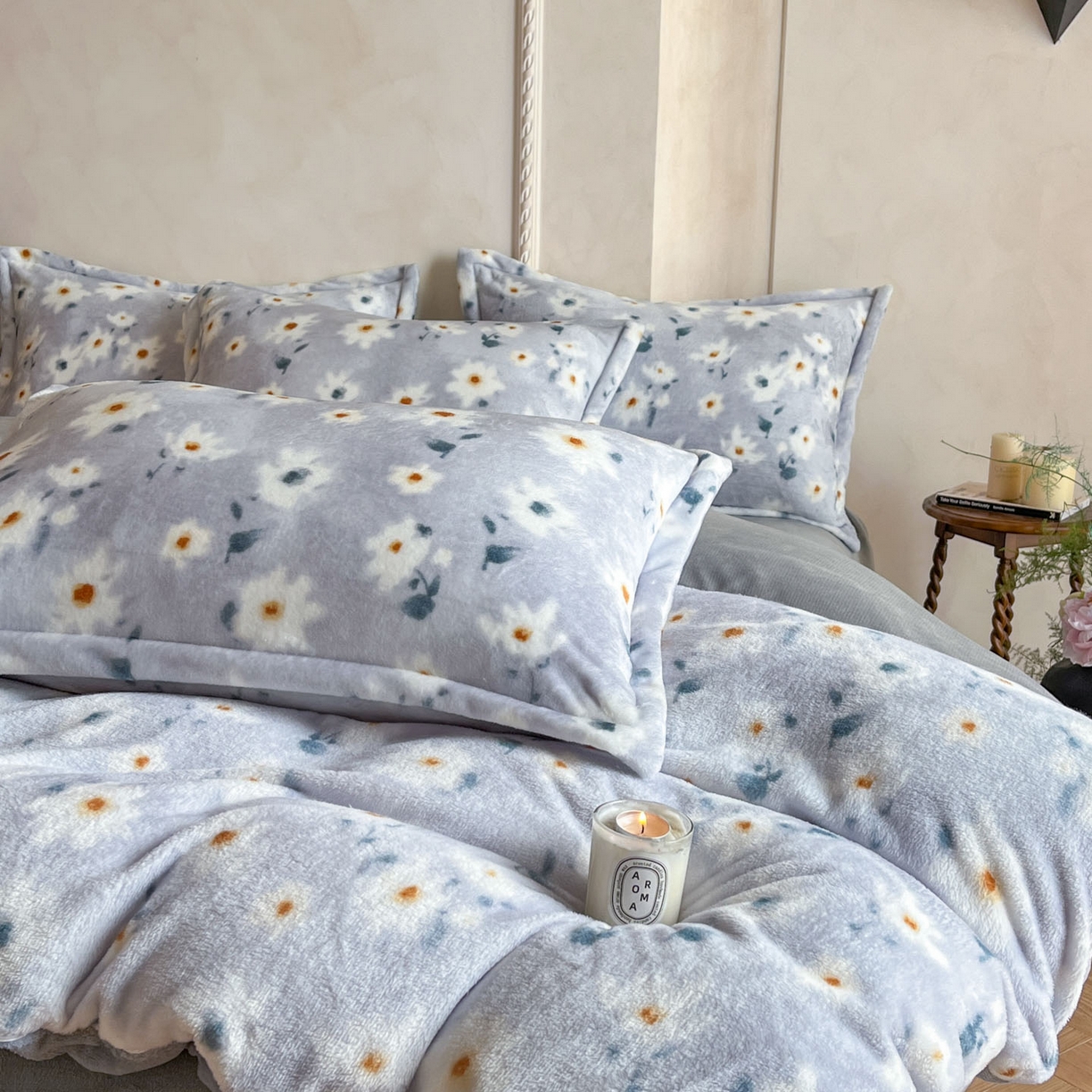 91家纺网 家纺一手货源 找家纺 川悦生活 2025新款轻奢风高克重牛奶绒印花保暖四件套 小苏花瑟