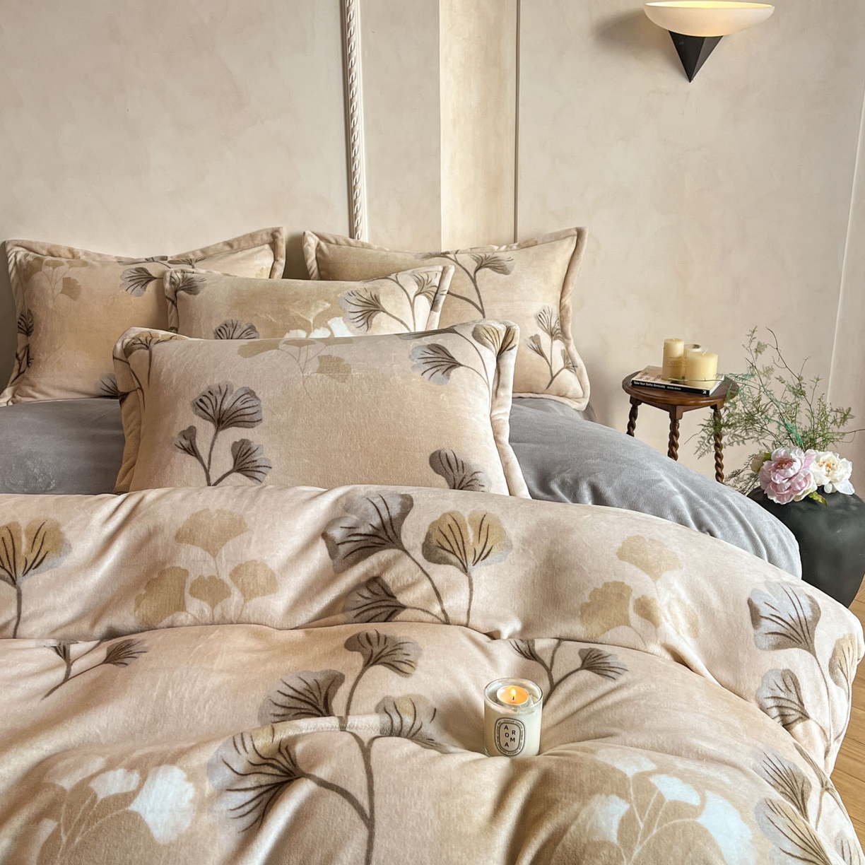 91家纺网 家纺一手货源 找家纺 川悦生活 2025新款轻奢风高克重牛奶绒印花保暖四件套 沐月银杏