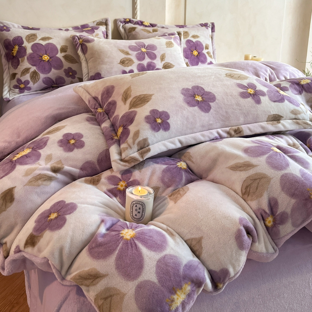 91家纺网 家纺一手货源 找家纺 川悦生活 2025新款轻奢风高克重牛奶绒印花保暖四件套 香妃沐光