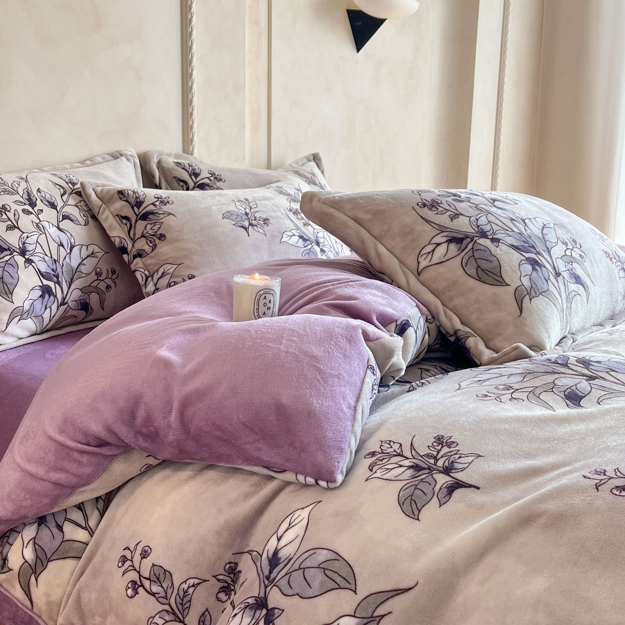 91家纺网 家纺一手货源 找家纺 川悦生活 2025新款轻奢风高克重牛奶绒印花保暖四件套 韵香