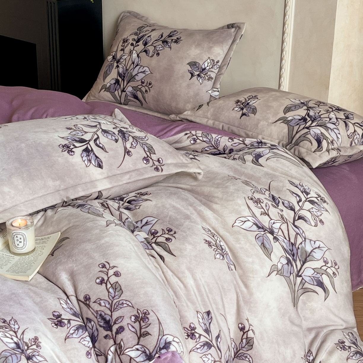 91家纺网 家纺一手货源 找家纺 川悦生活 2025新款轻奢风高克重牛奶绒印花保暖四件套 韵香