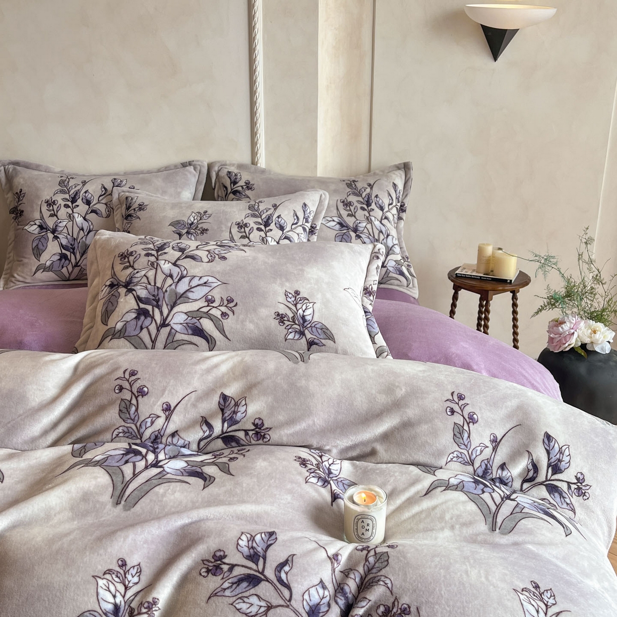 91家纺网 家纺一手货源 找家纺 川悦生活 2025新款轻奢风高克重牛奶绒印花保暖四件套 韵香