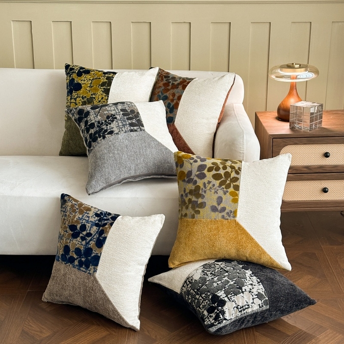 91家纺网 家纺一手货源 找家纺 （总）新奇异 2025新款雪尼尔三拼水墨叶抱枕