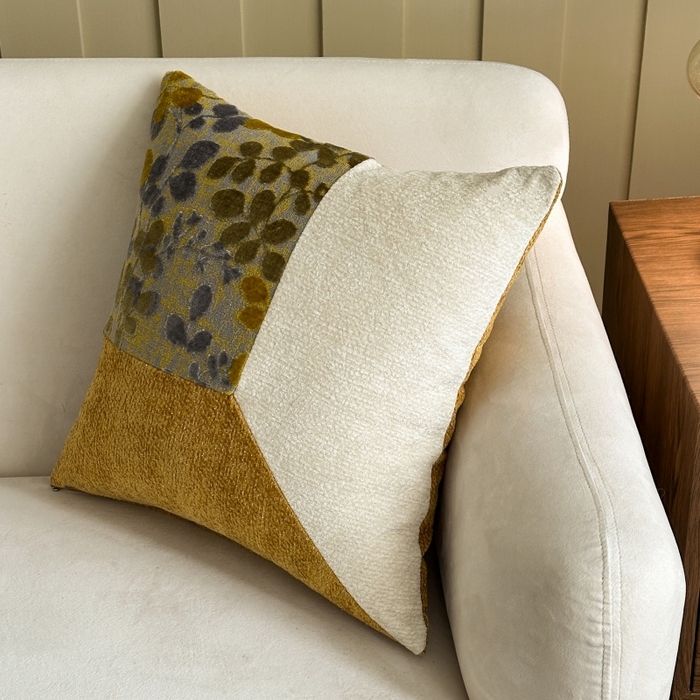 91家纺网 家纺一手货源 找家纺 新奇异 2025新款雪尼尔三拼水墨叶抱枕 三拼墨叶-黄色