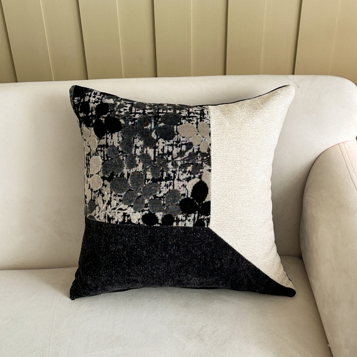 新奇异 2025新款雪尼尔三拼水墨叶抱枕 三拼墨叶-黑色