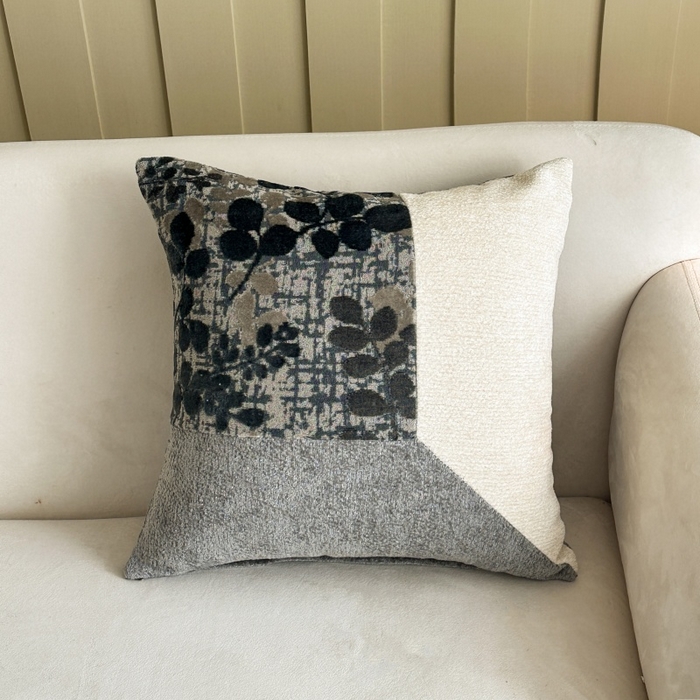 91家纺网 家纺一手货源 找家纺 新奇异 2025新款雪尼尔三拼水墨叶抱枕 三拼墨叶-灰色