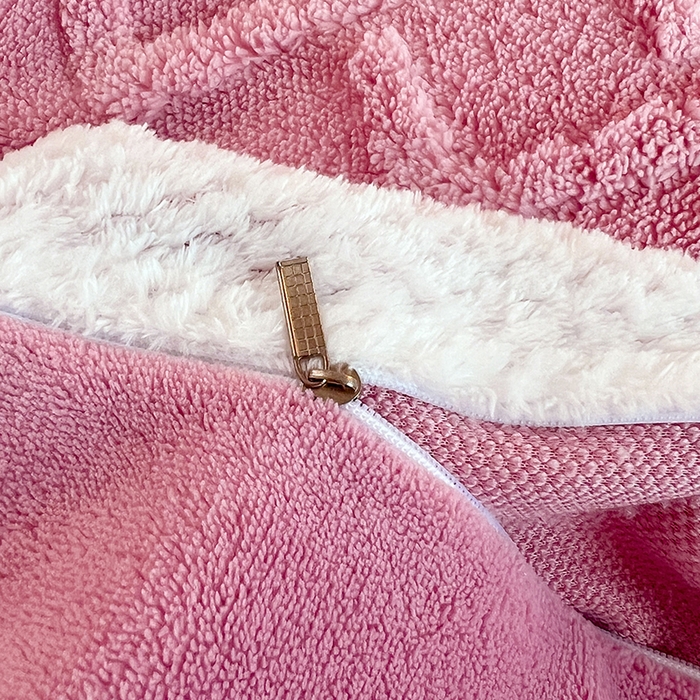 91家纺网 家纺一手货源 找家纺 悦织湾家纺 轻奢塔芙绒菱形格纯色牛奶绒四件套2025新款床上用品加厚保暖4件套 梦玫瑰