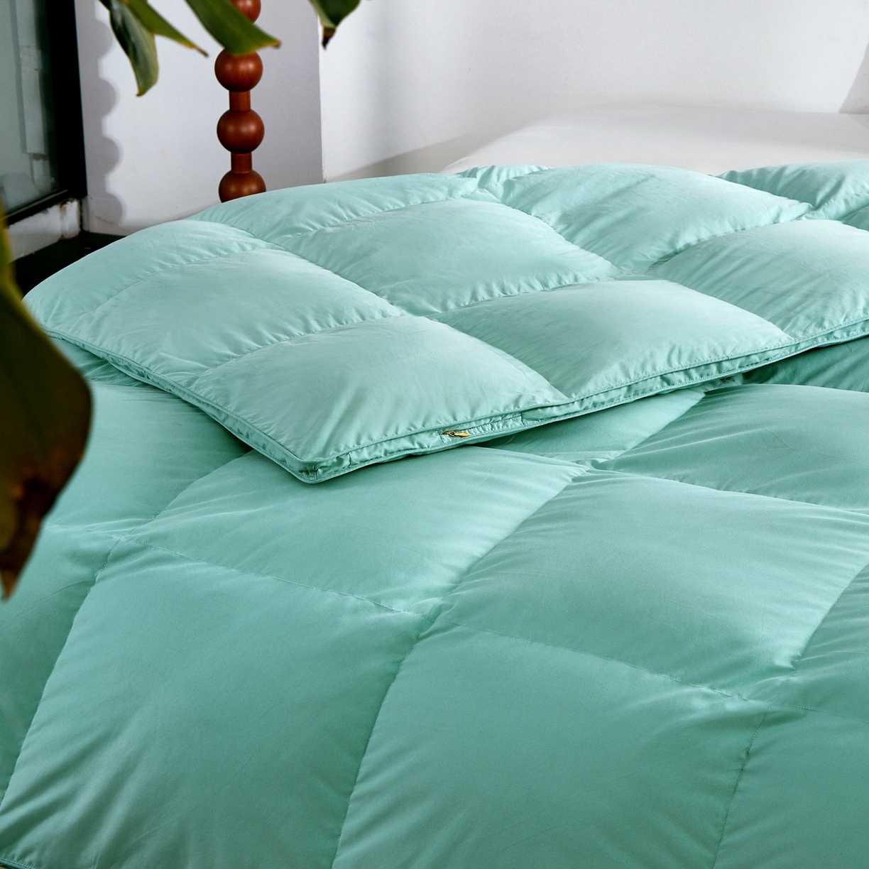 91家纺网 家纺一手货源 找家纺 华盛羽绒被壳 2024羽绒被新款匈牙利进口大朵羽绒被静音 匈牙利祖母绿