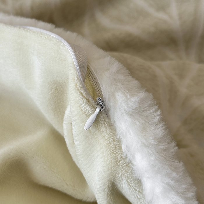 91家纺网 家纺一手货源 找家纺 金阳光家纺 2025新款A类雕花绒兔毛包边牛奶绒四件套 乐枝-浅绿