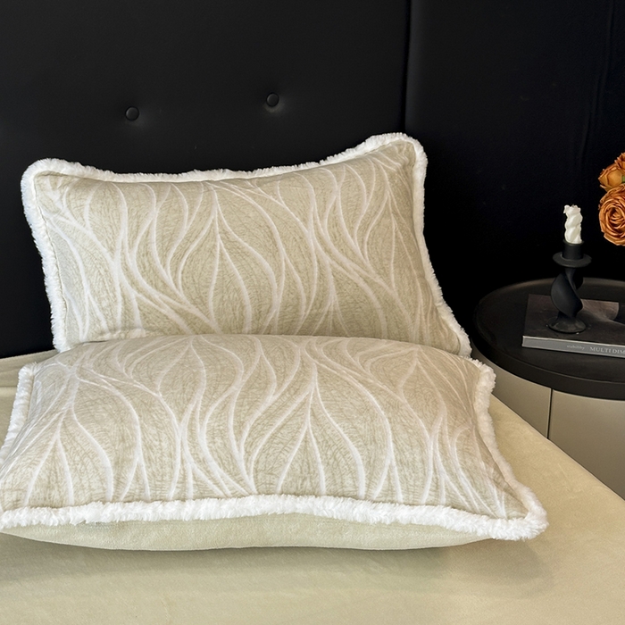 91家纺网 家纺一手货源 找家纺 金阳光家纺 2025新款A类雕花绒兔毛包边牛奶绒四件套 乐枝-浅绿