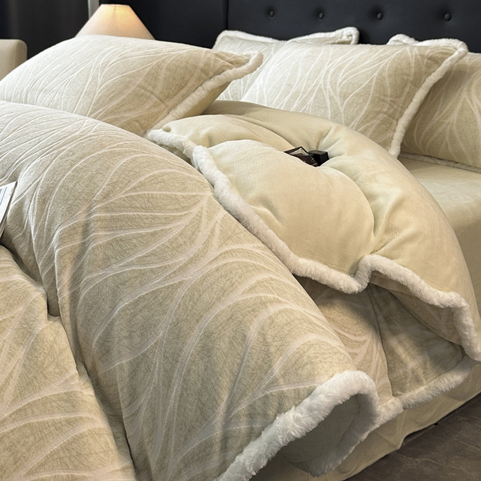 金阳光家纺 2025新款A类雕花绒兔毛包边牛奶绒四件套 乐枝-浅绿