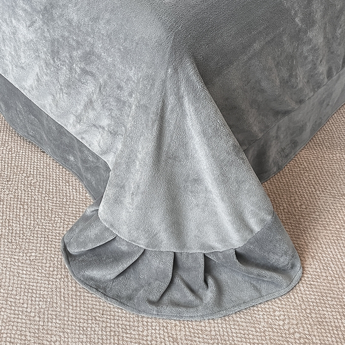 91家纺网 家纺一手货源 找家纺 金阳光家纺 2025新款A类立体雕花蝴蝶结包边款牛奶绒四件套-舞蝶系列 舞蝶-蝶灰