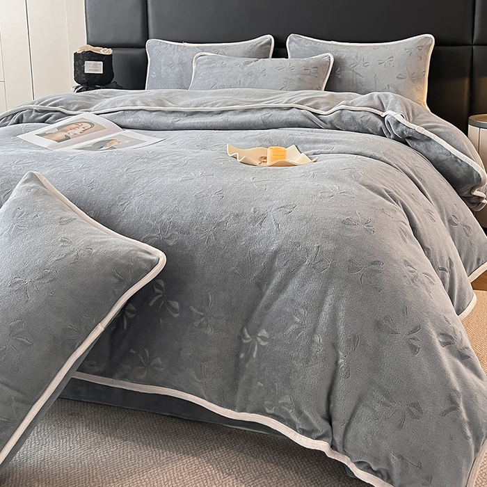 金阳光家纺 2025新款A类立体雕花蝴蝶结包边款牛奶绒四件套-舞蝶系列 舞蝶-蝶灰