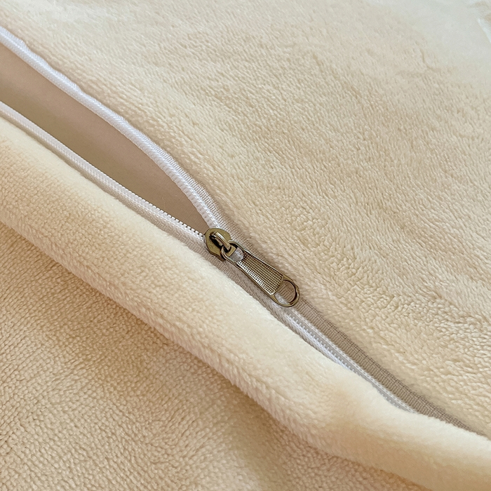 91家纺网 家纺一手货源 找家纺 （总）金阳光家纺 2025新款A类花边款法式风立体雕花牛奶绒四件套-慕斯系列