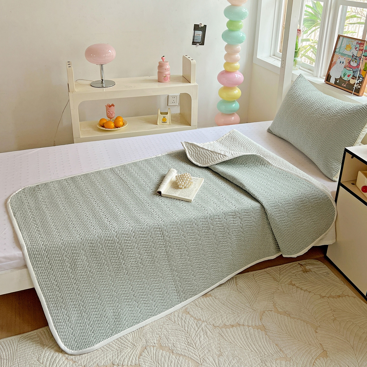 91家纺网 家纺一手货源 找家纺 乐野家居 2025热款学生床全棉色织水洗棉夹棉多功能床垫-床盖 密格绿