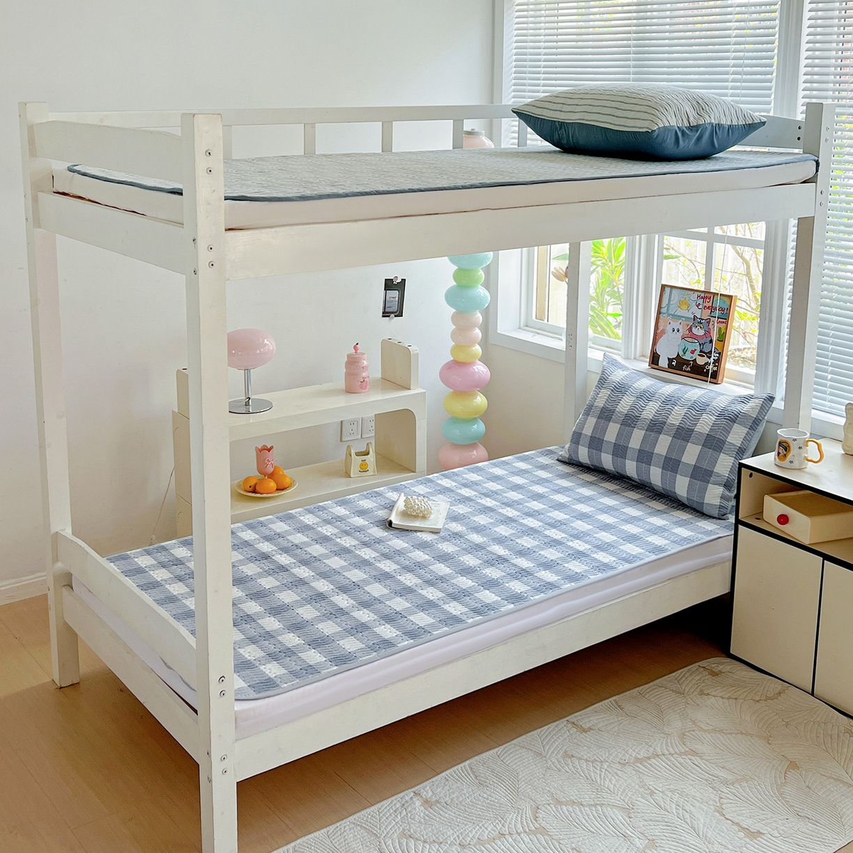 91家纺网 家纺一手货源 找家纺 （总）乐野家居 2025热款学生床全棉色织水洗棉夹棉多功能床垫-床盖