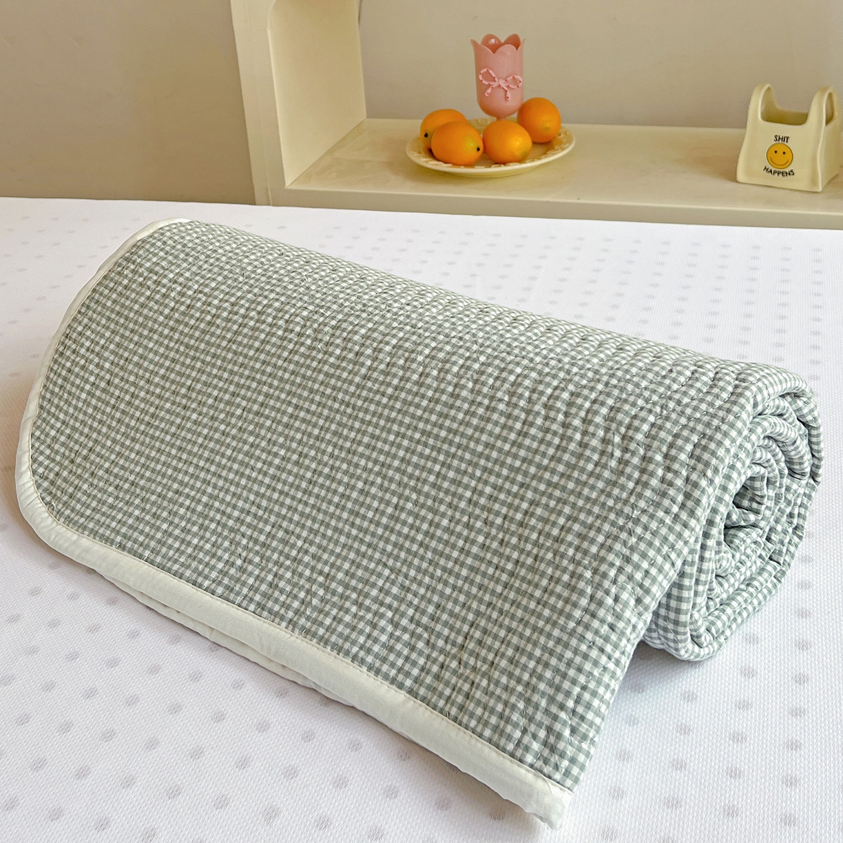 91家纺网 家纺一手货源 找家纺 乐野家居 2025热款学生床全棉色织水洗棉夹棉多功能床垫-床盖 密格绿