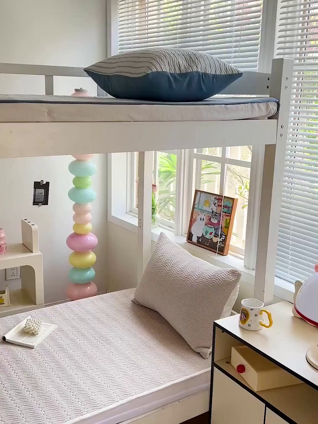 91家纺网 家纺一手货源 找家纺 乐野家居 2025热款学生床全棉色织水洗棉夹棉多功能床垫-床盖 流年米咖