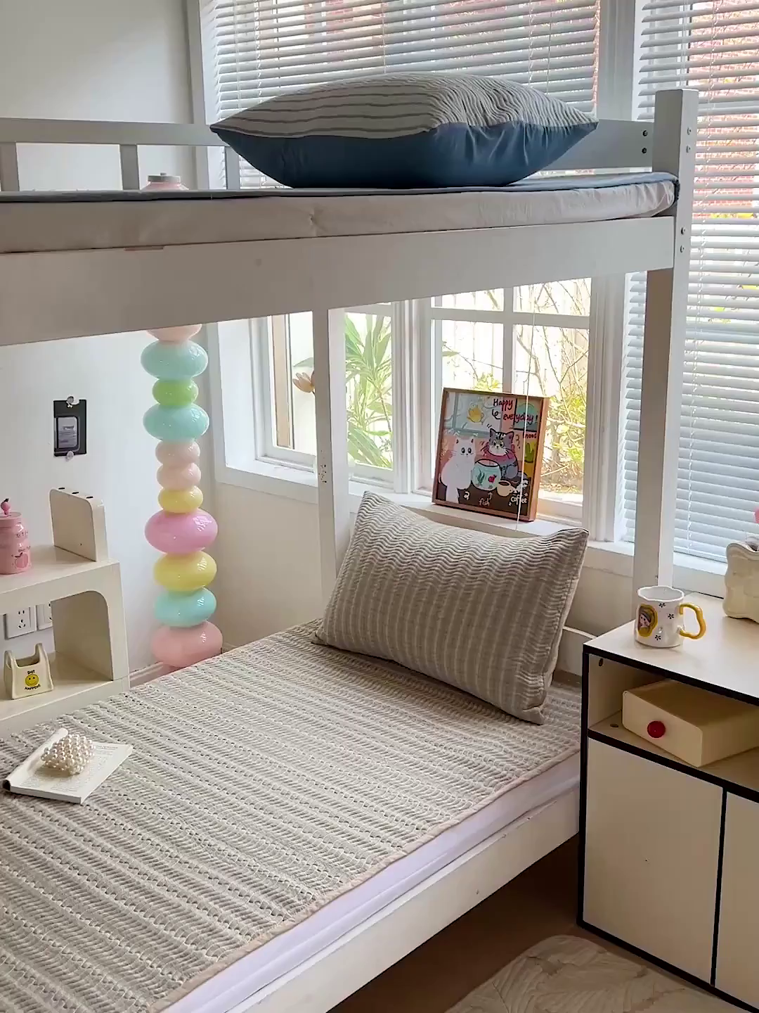 91家纺网 家纺一手货源 找家纺 乐野家居 2025热款学生床全棉色织水洗棉夹棉多功能床垫-床盖 日落绿