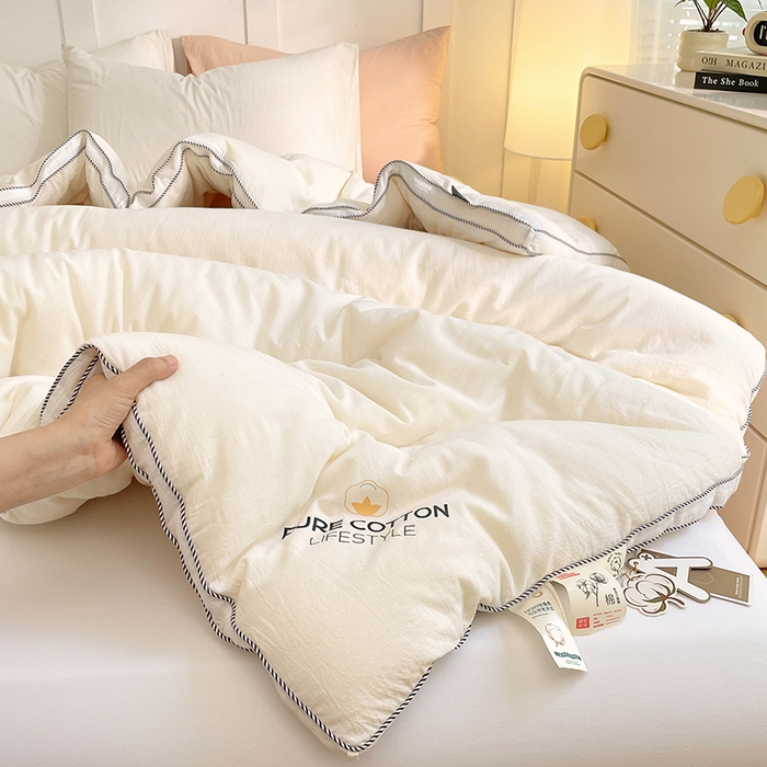 91家纺网 家纺一手货源 找家纺 VIP被业 2025新款新疆棉里外水洗棉全棉冬被被子被芯 白色
