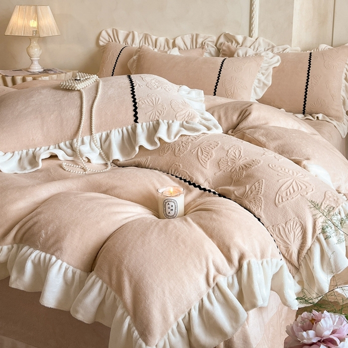 米彩家纺 2025新款A类牛奶绒雕花四件套-洛丽塔 奶茶棕