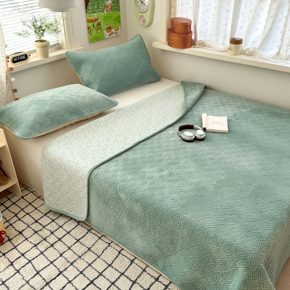 91家纺网 家纺一手货源 找家纺 美优兰 2025新款棉加绒高温砂洗夹棉单床盖 床盖单件 暖阳-豆绿