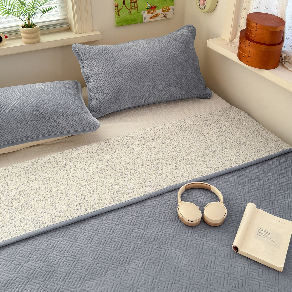 91家纺网 家纺一手货源 找家纺 美优兰 2025新款棉加绒高温砂洗夹棉单床盖 床盖单件 暖阳-灰色