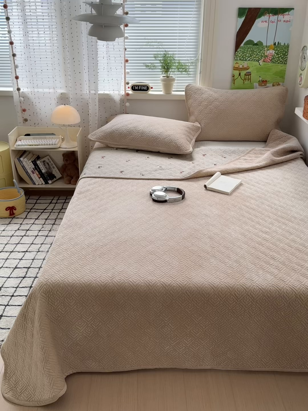 91家纺网 家纺一手货源 找家纺 美优兰 2025新款棉加绒高温砂洗夹棉单床盖 床盖单件 暖阳-米驼