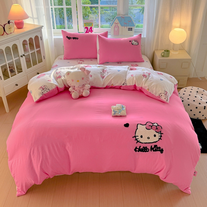 91家纺网 家纺一手货源 找家纺 艾特你 2025新款三丽鸥水洗云朵棉毛巾绣四件套-三丽鸥 爱心Kitty