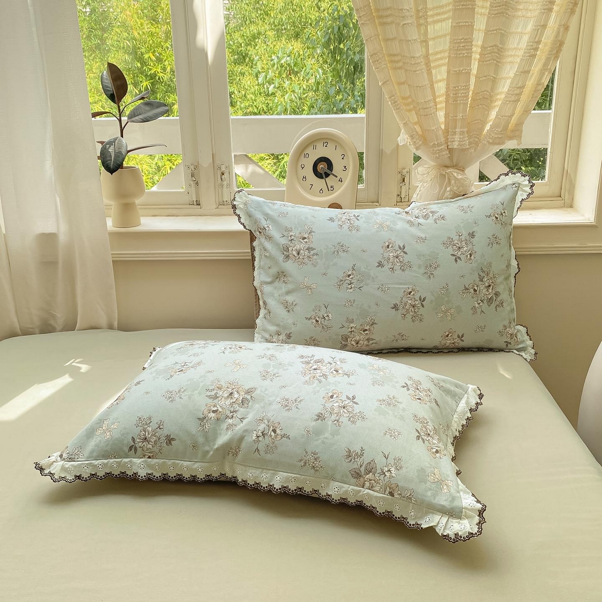 91家纺网 家纺一手货源 找家纺 宜家坊 2025新款全棉加厚赫本风花边磨毛四件套 雷亚-绿