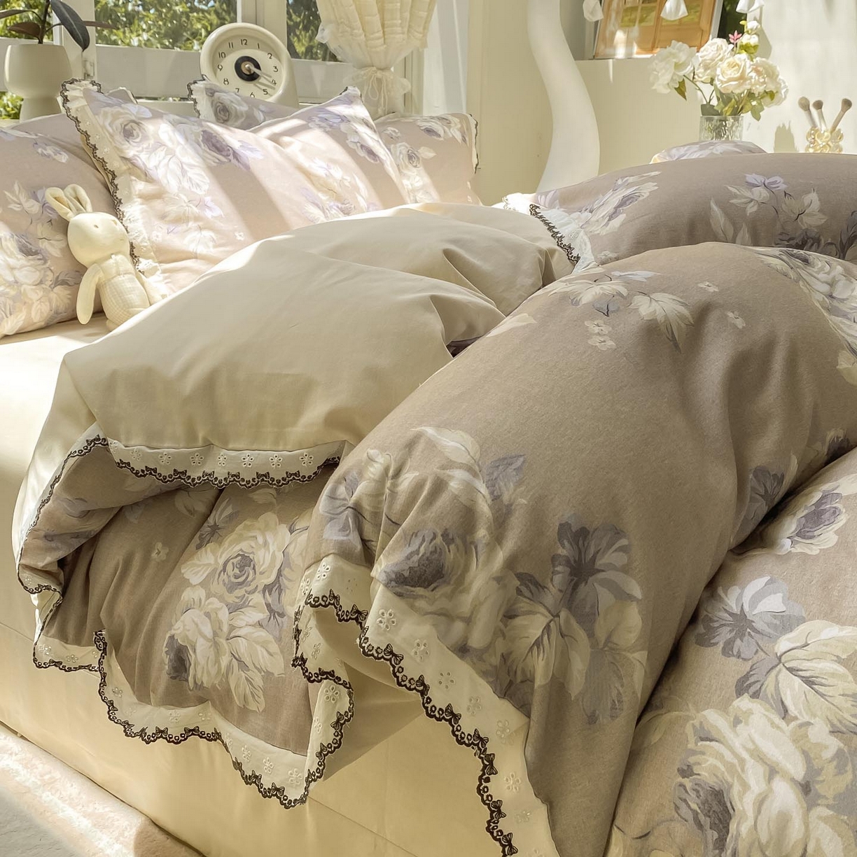 宜家坊 2025新款全棉加厚赫本风花边磨毛四件套 花意浓-咖