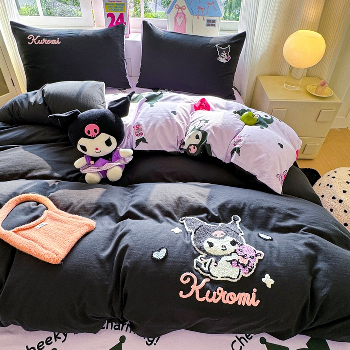 91家纺网 家纺一手货源 找家纺 艾特你 2025新款三丽鸥水洗云朵棉毛巾绣四件套-三丽鸥 暗黑萝莉-黑