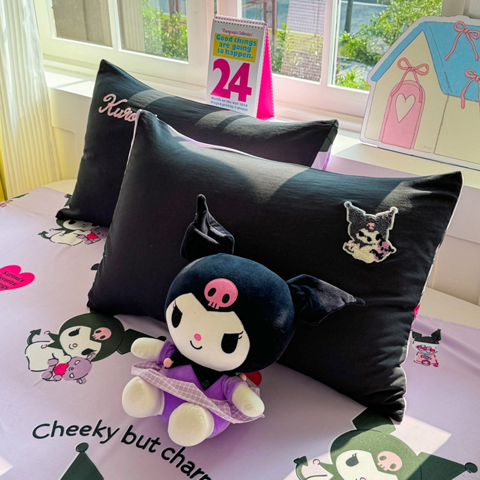 91家纺网 家纺一手货源 找家纺 艾特你 2025新款三丽鸥水洗云朵棉毛巾绣四件套-三丽鸥 暗黑萝莉-黑