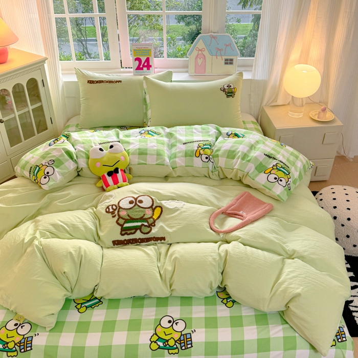 91家纺网 家纺一手货源 找家纺 艾特你 2025新款三丽鸥水洗云朵棉毛巾绣四件套-三丽鸥 大眼蛙