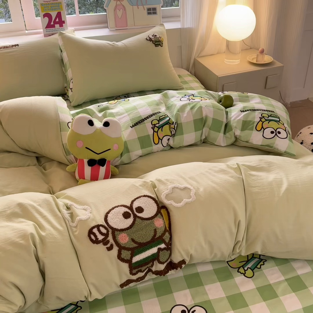 91家纺网 家纺一手货源 找家纺 艾特你 2025新款三丽鸥水洗云朵棉毛巾绣四件套-三丽鸥 大眼蛙