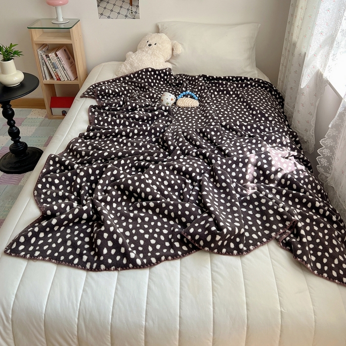 91家纺网 家纺一手货源 找家纺 （总）萝莉家纺 2025新款四季多功能双面宝宝绒暖肤毯米粒绒毛毯