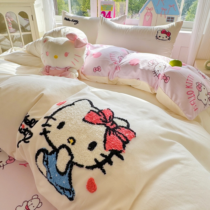 91家纺网 家纺一手货源 找家纺 艾特你 2025新款三丽鸥水洗云朵棉毛巾绣四件套-三丽鸥 甜心Kitty-白