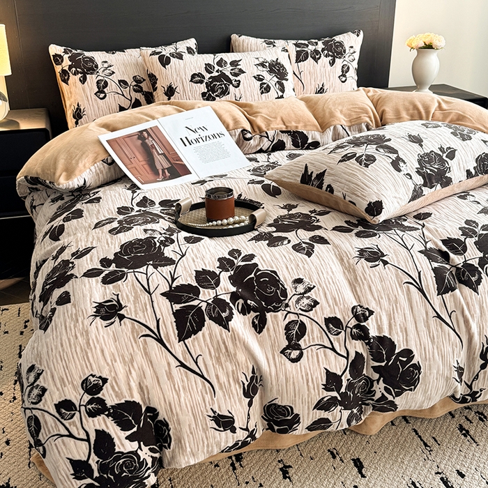 91家纺网 家纺一手货源 找家纺 卡罗兰 2025新款雕花烂花牛奶绒套件-缠花枝系列 缠花枝-蔷薇