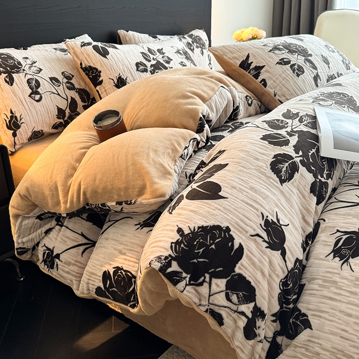 卡罗兰 2025新款雕花烂花牛奶绒套件-缠花枝系列 缠花枝-蔷薇