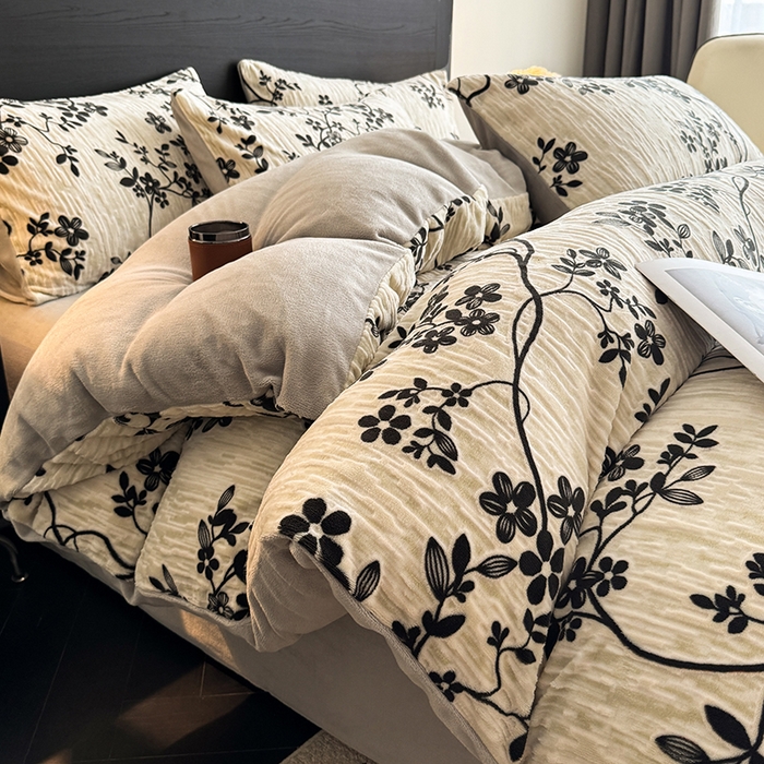 卡罗兰 2025新款雕花烂花牛奶绒套件-缠花枝系列 缠花枝-迎春灰色