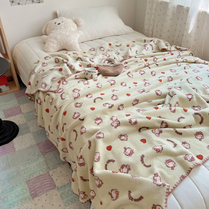 91家纺网 家纺一手货源 找家纺 萝莉家纺 2025新款四季多功能双面宝宝绒暖肤毯米粒绒毛毯 小猫绿