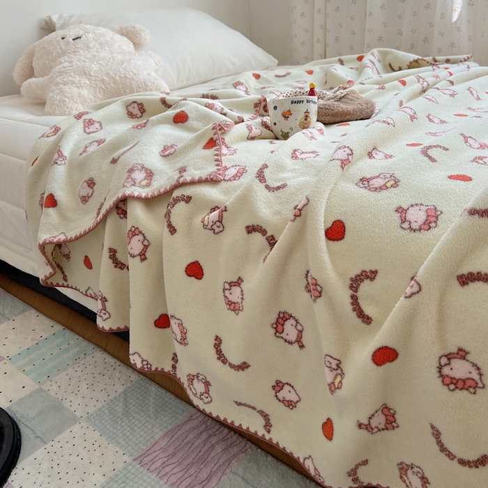 91家纺网 家纺一手货源 找家纺 萝莉家纺 2025新款四季多功能双面宝宝绒暖肤毯米粒绒毛毯 小猫绿