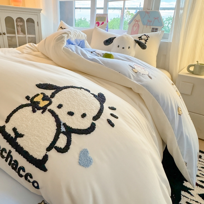 91家纺网 家纺一手货源 找家纺 艾特你 2025新款三丽鸥水洗云朵棉毛巾绣四件套-三丽鸥 调皮狗-白