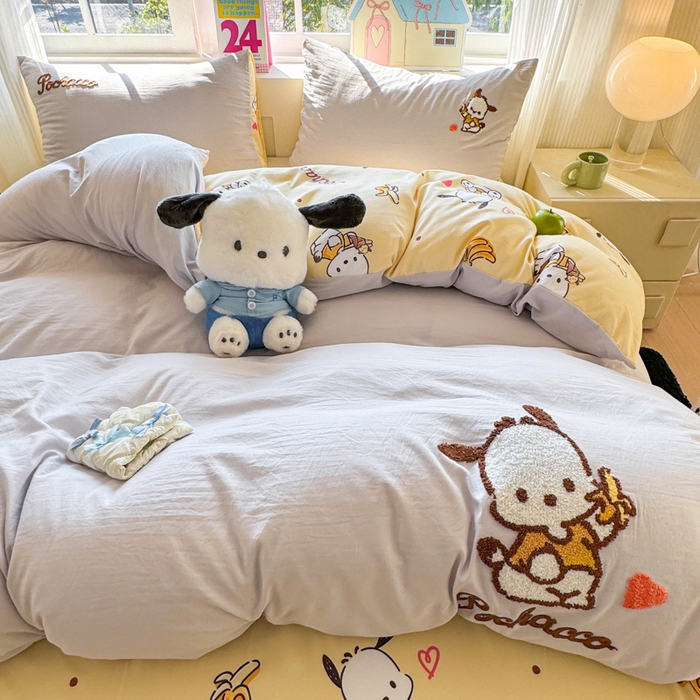 91家纺网 家纺一手货源 找家纺 艾特你 2025新款三丽鸥水洗云朵棉毛巾绣四件套-三丽鸥 香蕉狗