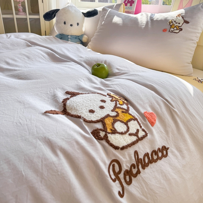 91家纺网 家纺一手货源 找家纺 艾特你 2025新款三丽鸥水洗云朵棉毛巾绣四件套-三丽鸥 香蕉狗