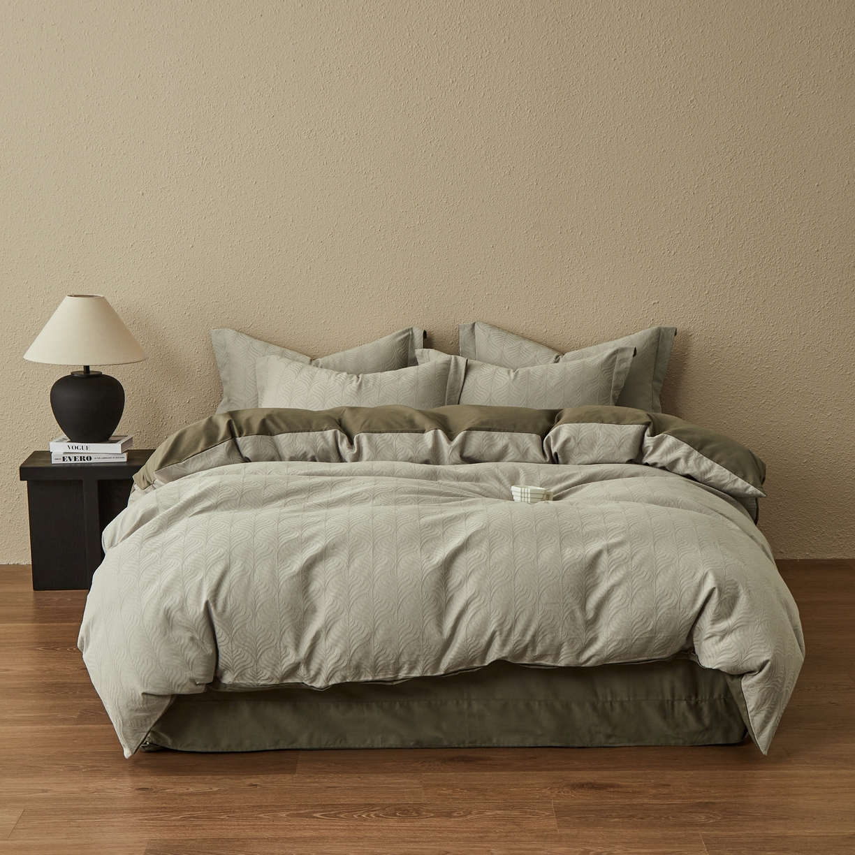 91家纺网 家纺一手货源 找家纺 （总）顾家家居 2025新款全棉厚织提花四件套