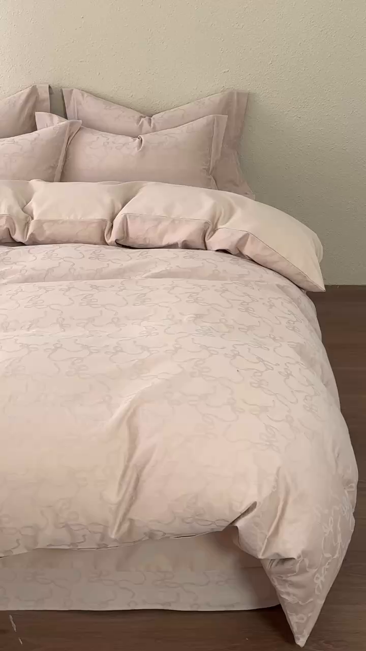 91家纺网 家纺一手货源 找家纺 顾家家居 2025新款全棉厚织提花四件套 洛川--暖玉