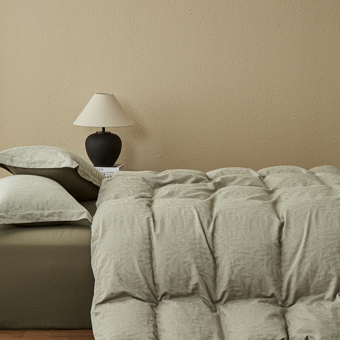 91家纺网 家纺一手货源 找家纺 顾家家居 2025新款全棉厚织提花四件套 弥生--茶褐