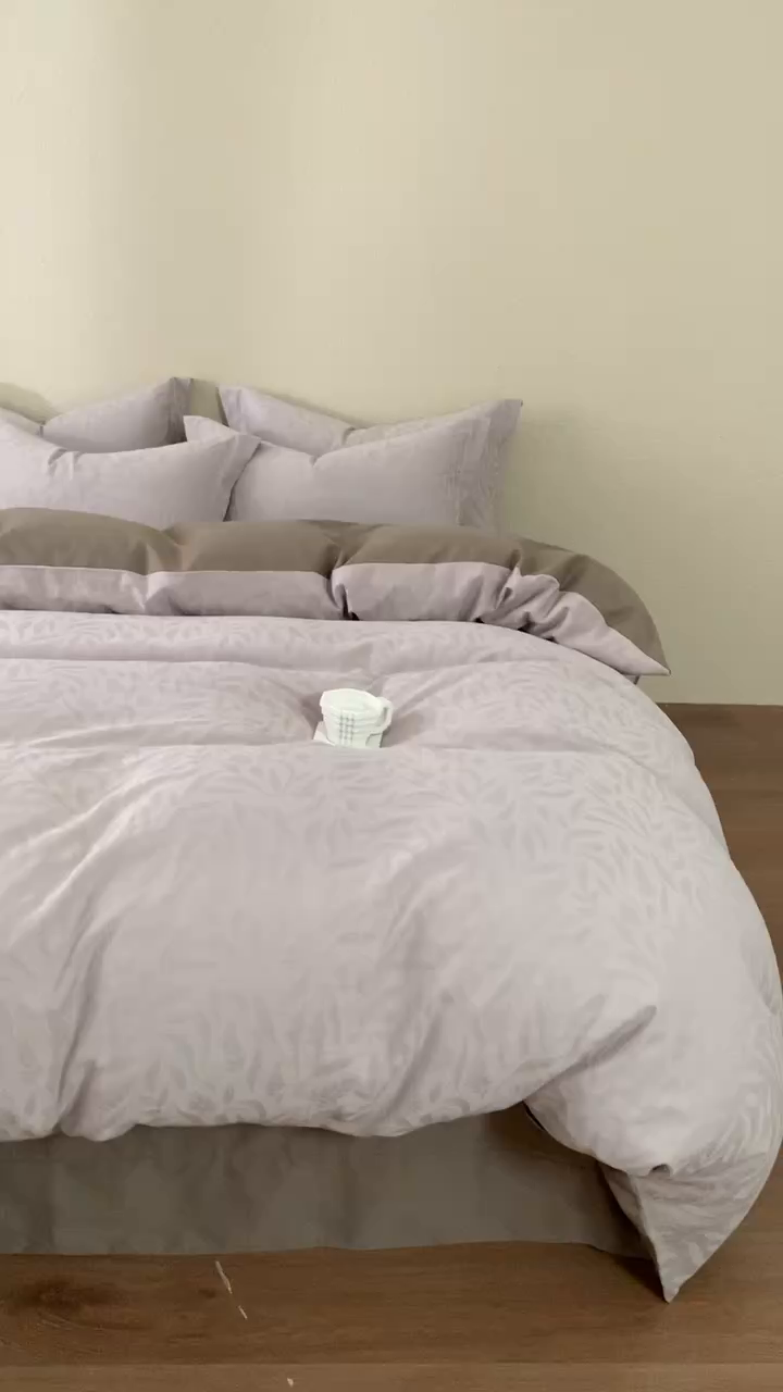 91家纺网 家纺一手货源 找家纺 顾家家居 2025新款全棉厚织提花四件套 弥生--茶褐