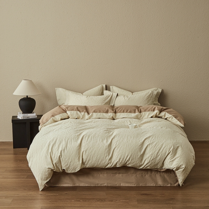 91家纺网 家纺一手货源 找家纺 顾家家居 2025新款全棉厚织提花四件套 珀斯--燕麦